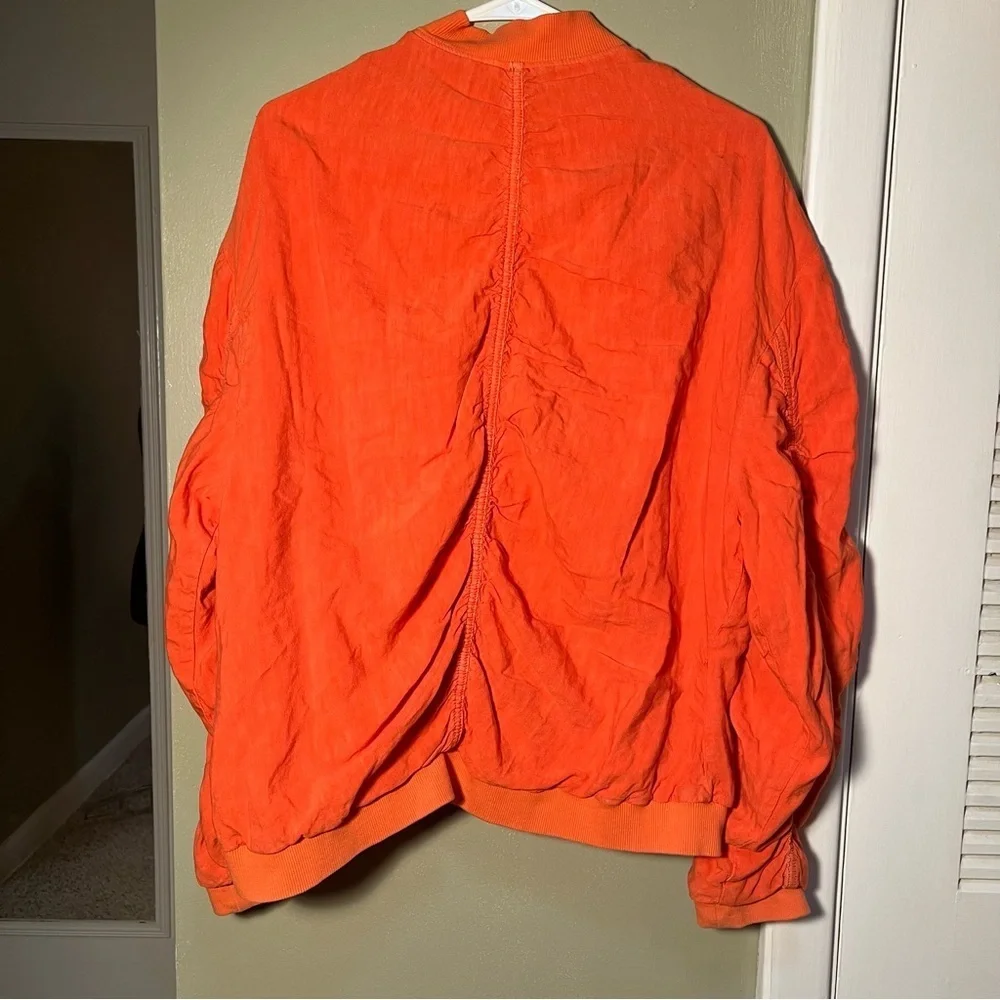 Free People Women's Size Medium On Point Bomber Jacket Tomato Bisque Orange - Picture 6 of 11